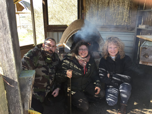 A cob oven lunch to celebrate a successful prune!